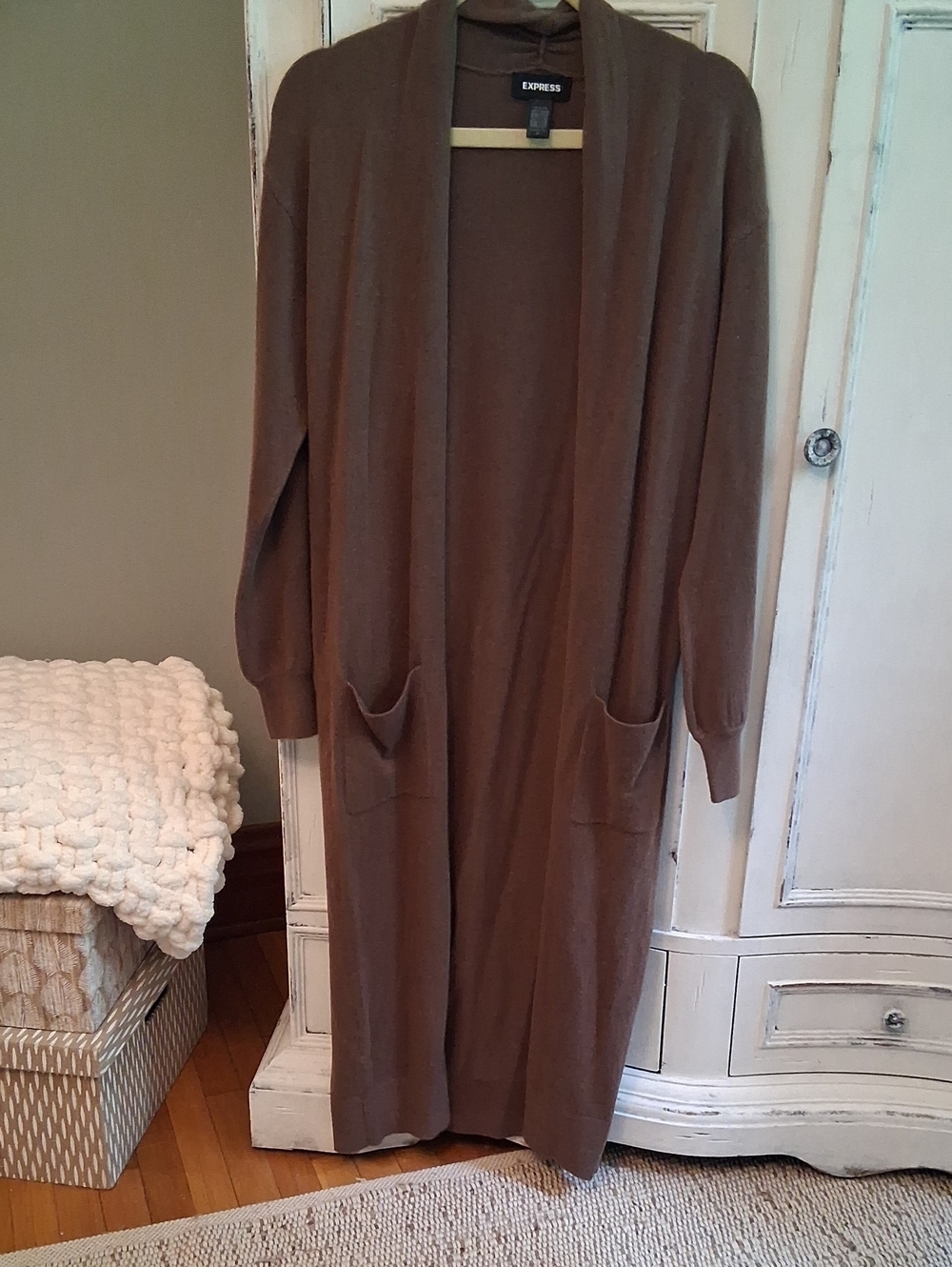 Express Long Open-Front Cardigan Coatigan in Brown 38" From Armpit